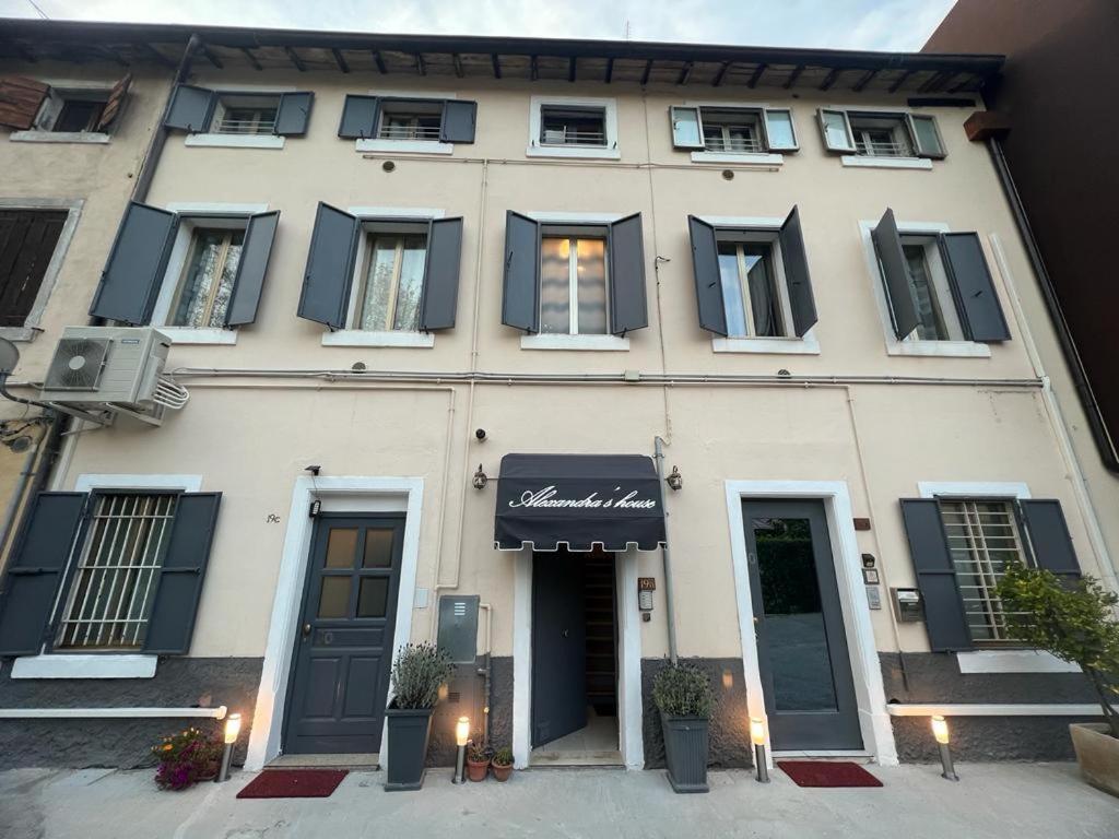 Alexandra'S House Apartment Verona Bagian luar foto